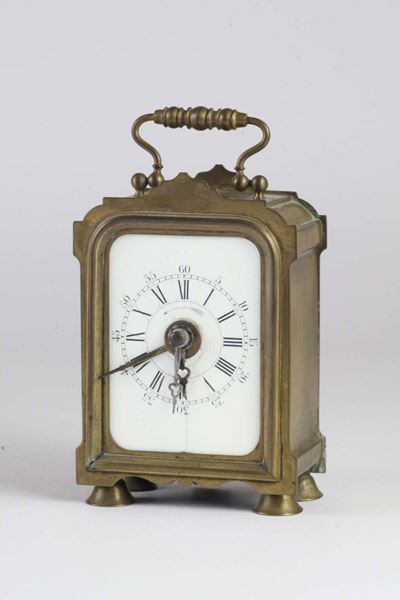 Officielle in Bronzo e Altri Due Orologi da Appoggio