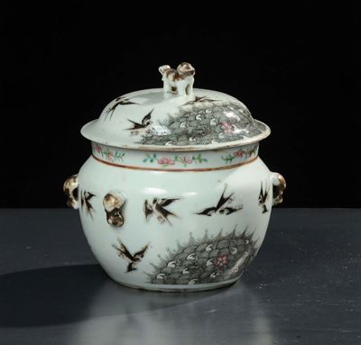 Coppa con Coperchio, Famiglia Rosa, Cina Epoca Dell'imperatore Guangxu (1875-1908)