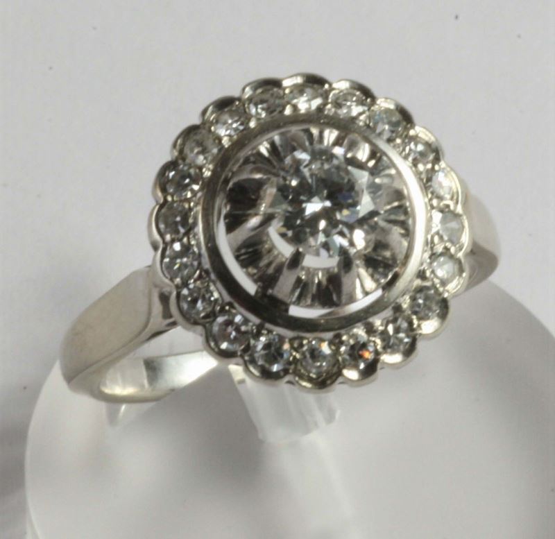 Anello con diamanti  - Auction Silver, Clocks and Jewels - Cambi Casa d'Aste