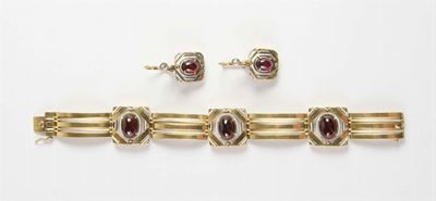 Bracciale e Orecchini. 1930 Circa