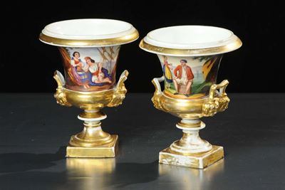 Coppia di Vasi Impero in Ceramica, XIX Secolo