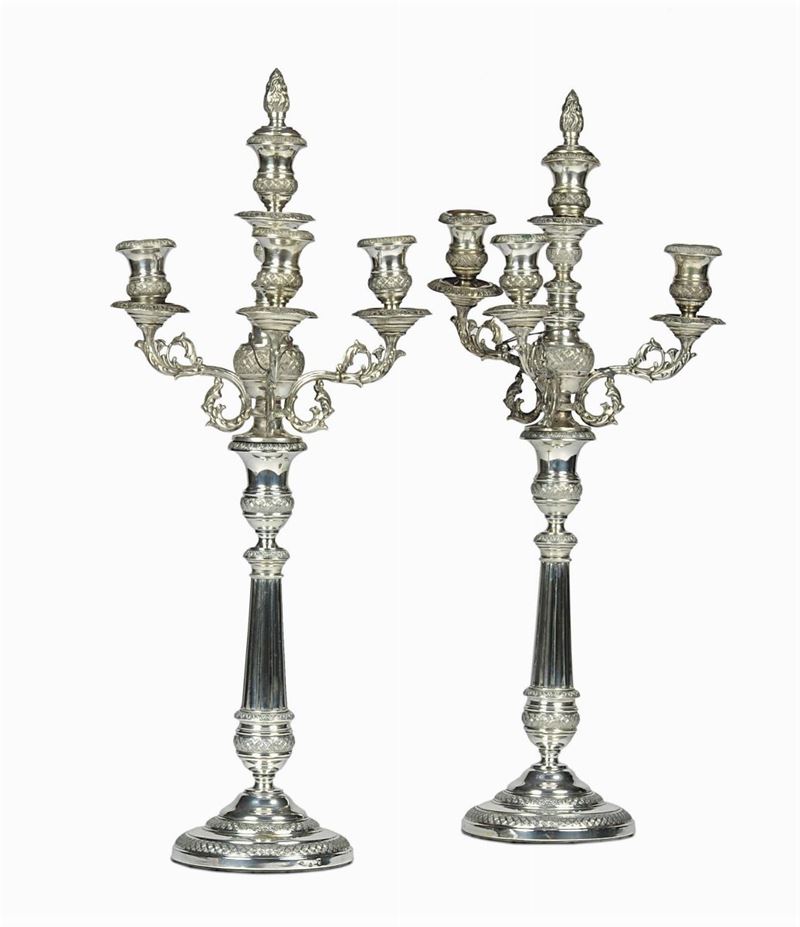 Coppia di candelabri in argento a cinque luci, Torino 1840  - Auction House Sale Villa la Femara - Cambi Casa d'Aste