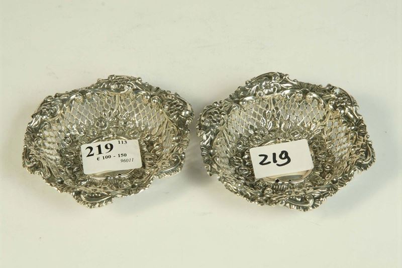 Due piccoli cestini in argento inglese  - Asta House Sale villa la Femara - Cambi Casa d'Aste
