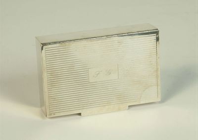 Scatola in Argento con Monogramma Fg sul Coperchio