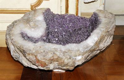 Grande Geode in Ametista