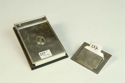 Due Portablocchi in Argento, Monogramma Fg