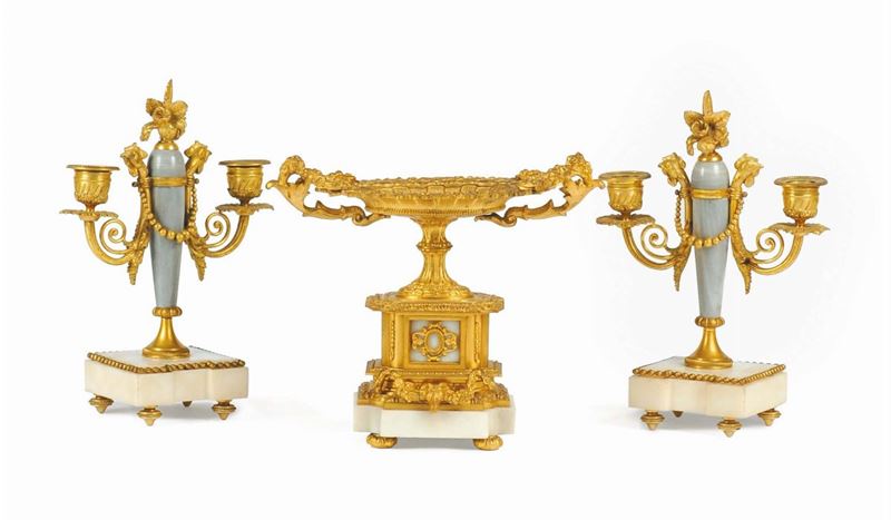 Trittico in marmo e in bronzo dorato  XIX secolo  - Auction House Sale Villa la Femara - Cambi Casa d'Aste