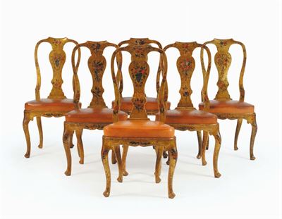 Quattordici Sedie in Legno Dorato con Decorazioni Policrome Floreali, Metˆ XVIII Secolo
