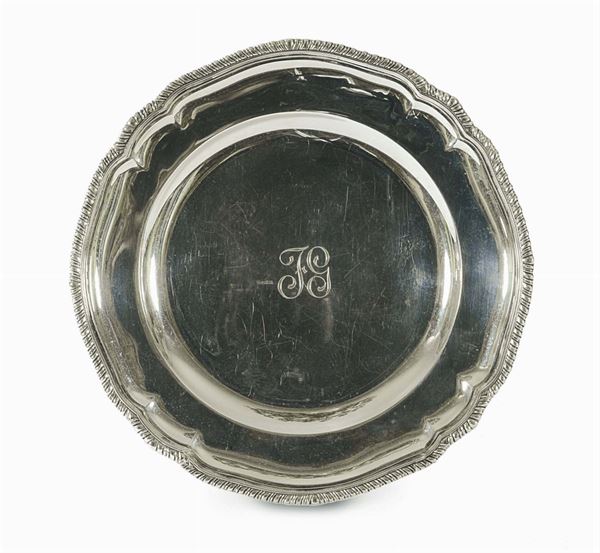 Diciotto piatti in argento 925 con monogramma FG