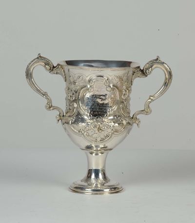 Coppa in Argento a Due Manici Giorgio II, XVIII Secolo