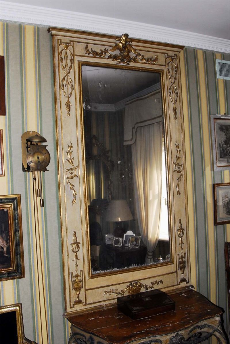 Specchiera laccata e dorata, fine XVIII secolo  - Asta House Sale villa la Femara - Cambi Casa d'Aste