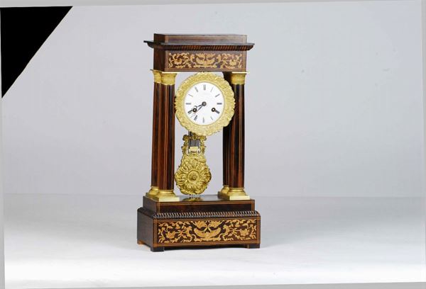 Orologio da tavolo Carlo X con colonnine, XIX secolo