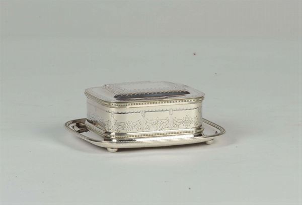 Scatola con vassoio in argento, manifattura Cesa