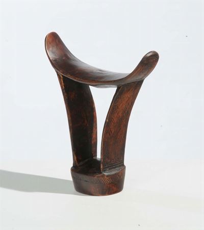 Poggiatesta Antropomorfo Boni