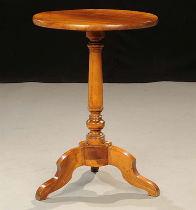 Tavolino Rotondo in Noce