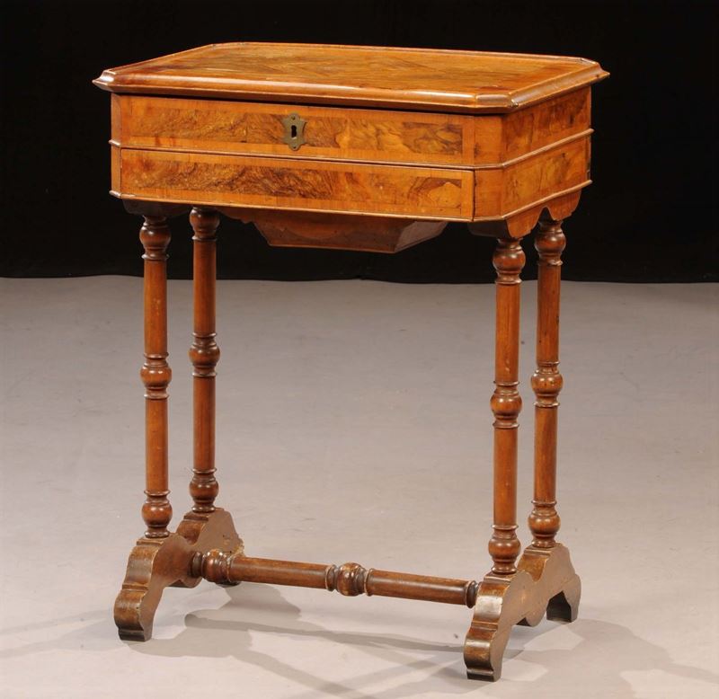 Tavolino da lavoro Luigi Filippo  - Asta Antiquariato e Dipinti Antichi - Cambi Casa d'Aste