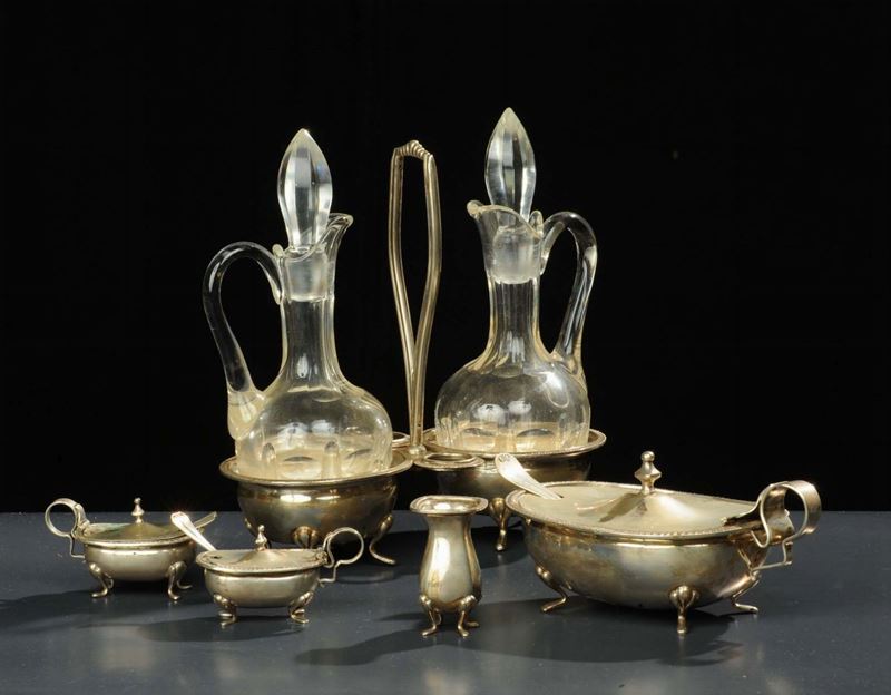 Lotto di oggetti in argento, gr. 730 circa  - Auction Antiquariato e Dipinti Antichi - Cambi Casa d'Aste