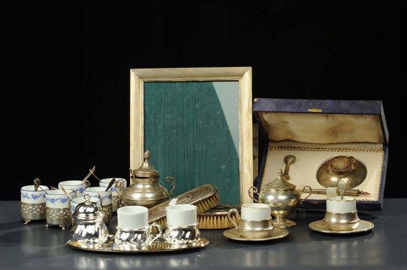 Lotto di oggetti in argento e metallo  - Asta Antiquariato e Dipinti Antichi - Cambi Casa d'Aste