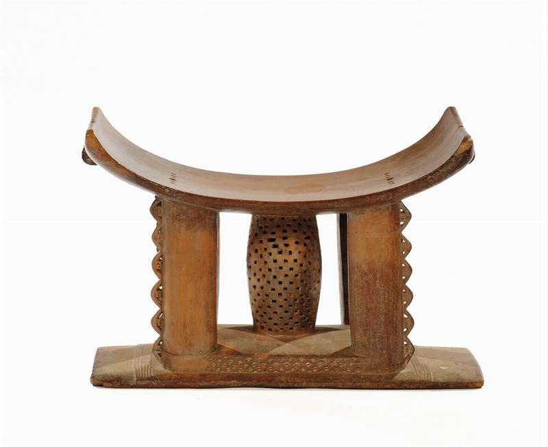 Seduta rituale Ashanti  - Asta Arti Primarie dall'Africa e Oceania - Cambi Casa d'Aste