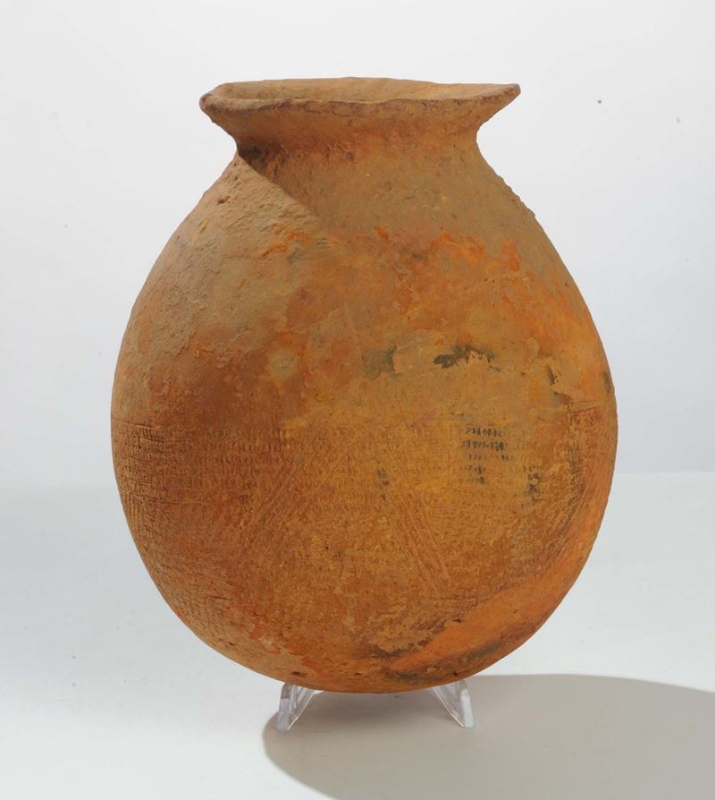 Contenitore rituale inciso Djienne  - Asta Arti Primarie dall'Africa e Oceania - Cambi Casa d'Aste