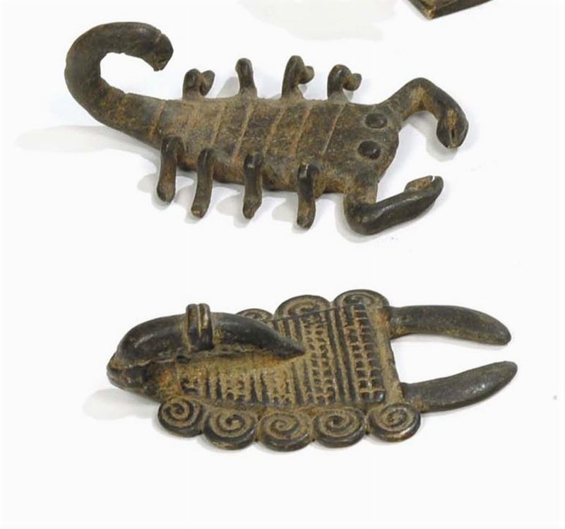 Pesi/misura per l'oro a foggia di scorpioni, Ashanti,  - Auction Primary Arts from Africa and Oceania - Cambi Casa d'Aste