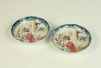 Due Piattini in Porcellana, Cina XIX Secolo