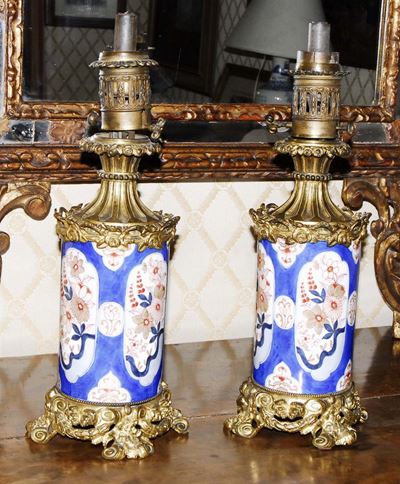 Coppia di Lumi a Petrolio in Bronzo e Porcellana, Fine XIX Secolo