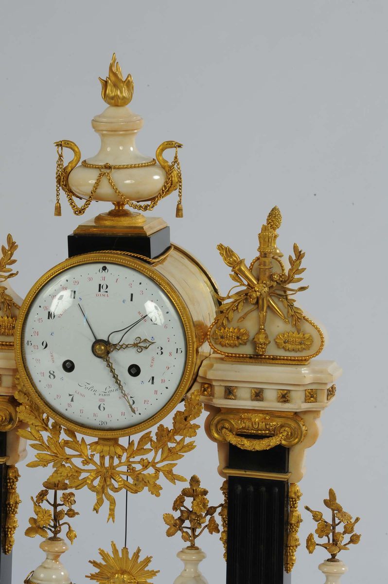 Orologio a Portico in Marmo e Bronzi, Francia 1780 Circa