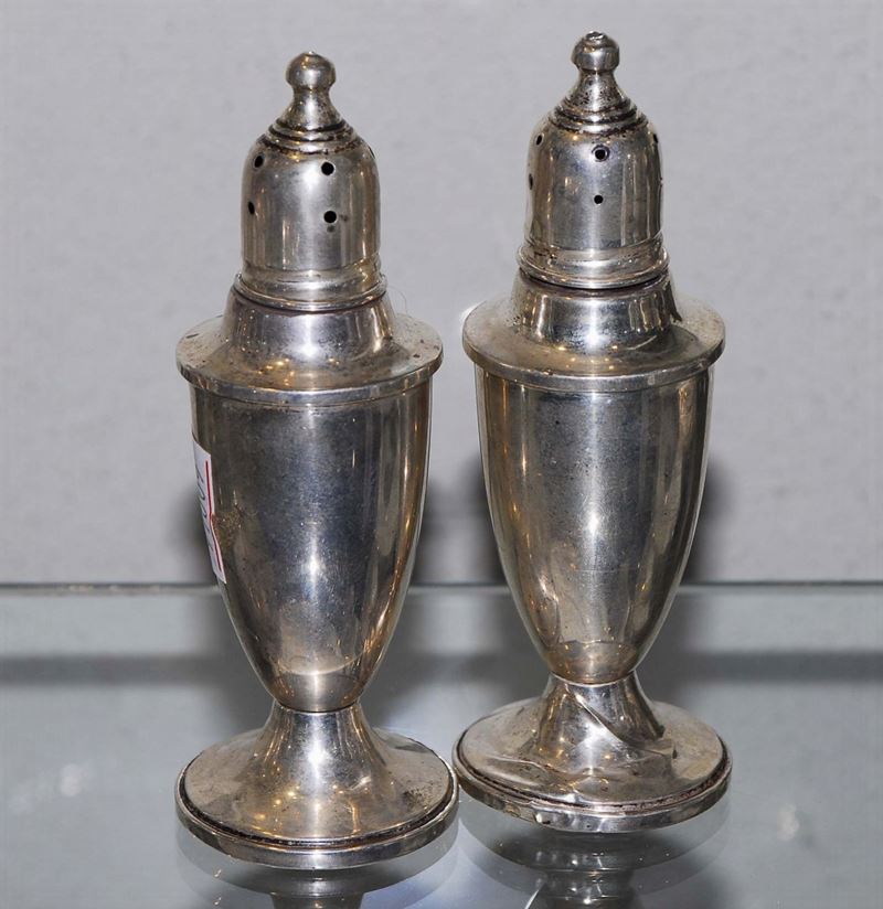 Lotto di  due sale e pepe  - Asta Antiquariato e Dipinti Antichi - Cambi Casa d'Aste