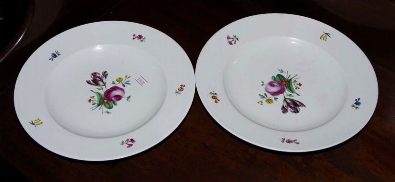 Coppia di piatti in porcellana di Vienna, 1802  - Asta Antiquariato e Dipinti Antichi - Cambi Casa d'Aste