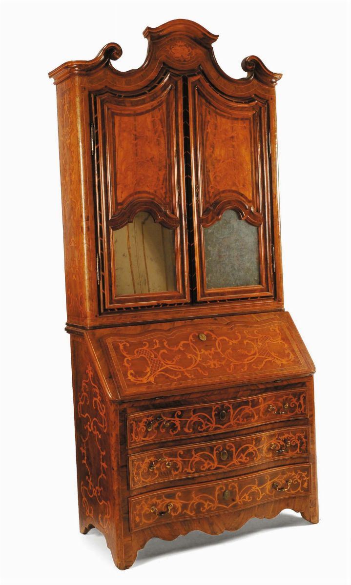 Trumeau Luigi XIV lastronato e filettato, Piemonte metˆ  XVIII secolo  - Auction House Sale Villa la Femara - Cambi Casa d'Aste
