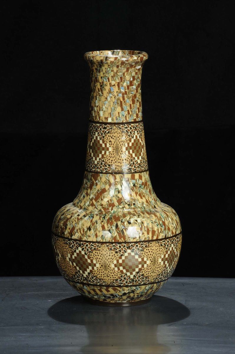 Vaso in ceramica decorato nei toni del marrone  - Auction Antiques and Old Masters - Cambi Casa d'Aste