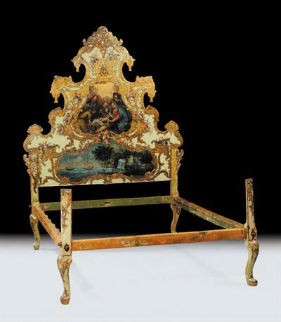 Letto in Legno Laccato in Policromia, Spagna XVIII Secolo