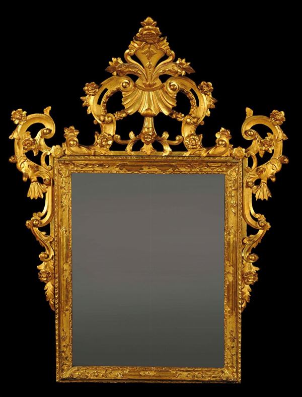 Specchiera Luigi XIV in legno intagliato e dorato, Toscana XVIII secolo