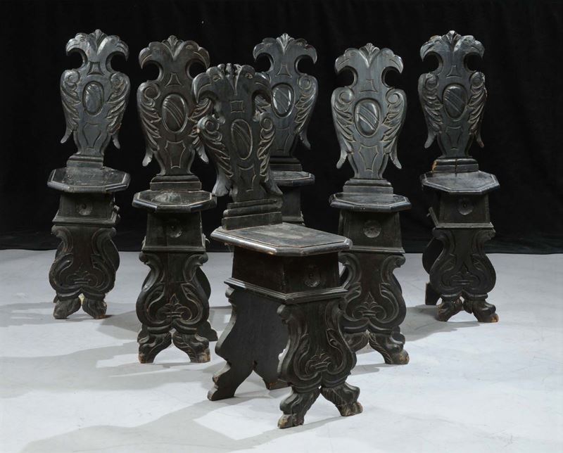Sei sgabelli in stile in legno intagliato e patinato, XIX secolo  - Auction OnLine Auction 01-2012 - Cambi Casa d'Aste