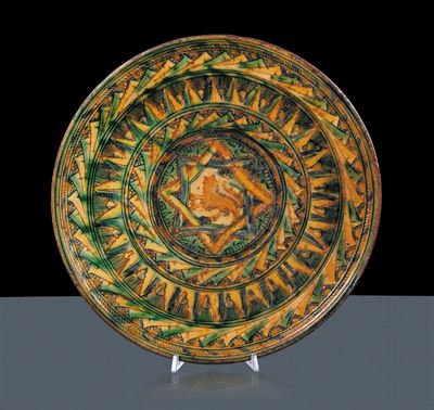 Piatto in Maiolica Graffita, Italia Settentrionale XVIII Secolo