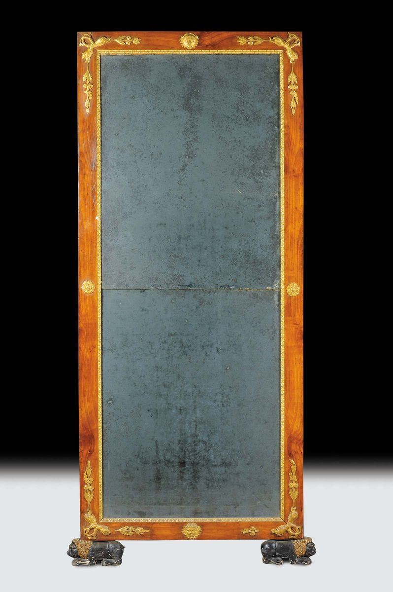 Specchiera Impero in noce dorato e scurito, Lucca XIX secolo  - Auction Antiquariato e Dipinti Antichi - Cambi Casa d'Aste