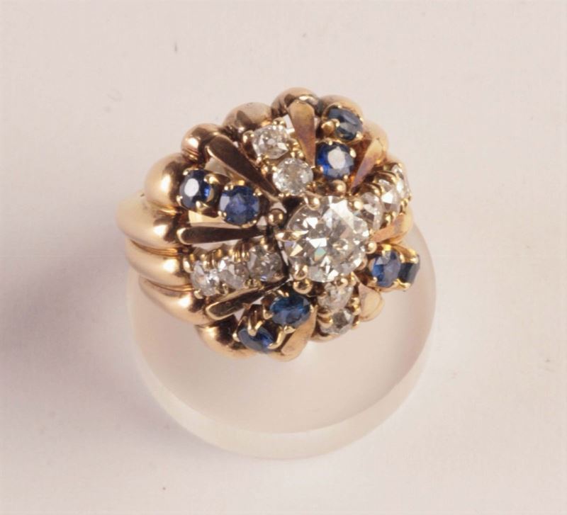 Anello con diamante di ct 0,80 e zaffiri  - Asta Orologi e Gioielli Antichi e Contemporanei - Cambi Casa d'Aste