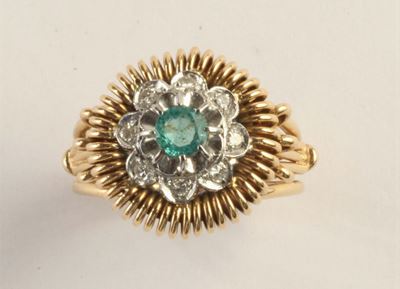 Anello con Smeraldo e Diamanti