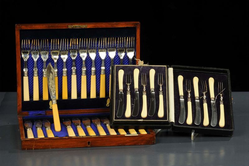 Due astucci con posate in Sheffield  - Asta Antiquariato e Dipinti Antichi - Cambi Casa d'Aste