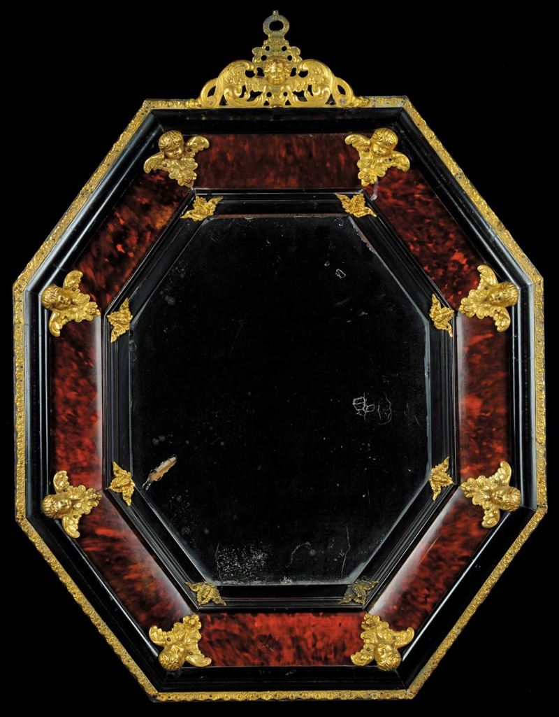 Specchiera ottagonale in legno e tartaruga, XVIII secolo  - Auction Antiquariato e Dipinti Antichi - Cambi Casa d'Aste