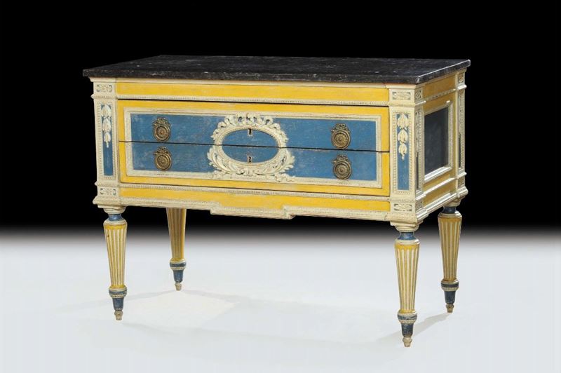 Com˜ Luigi XVI laccato ed intagliato, XIX secolo  - Auction Antiquariato e Dipinti Antichi - Cambi Casa d'Aste