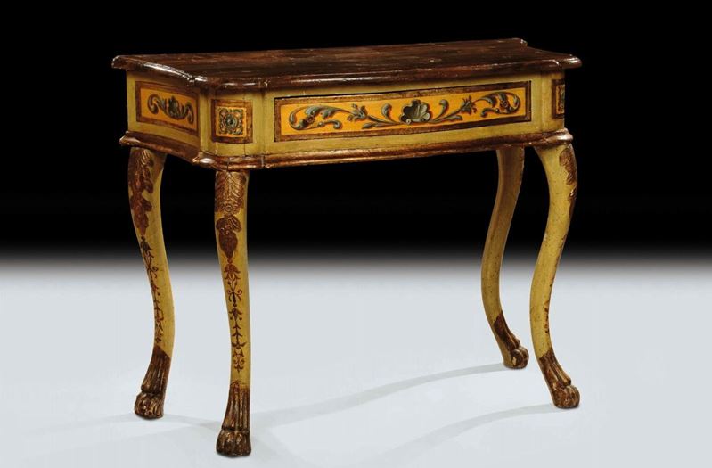 Console in legno laccato ad un cassetto, XVIII secolo  - Auction Antiquariato e Dipinti Antichi - Cambi Casa d'Aste