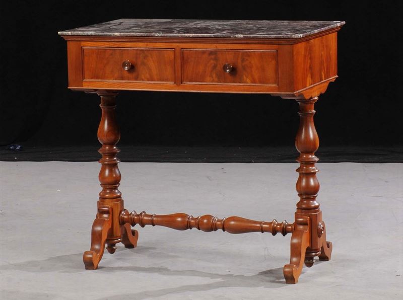 Tavolino da lavoro in noce, XIX secolo  - Asta Antiquariato e Dipinti Antichi - Cambi Casa d'Aste