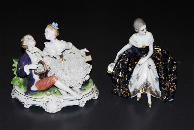 Due figurine in porcellana, XX secolo  - Auction Antiquariato e Dipinti Antichi - Cambi Casa d'Aste