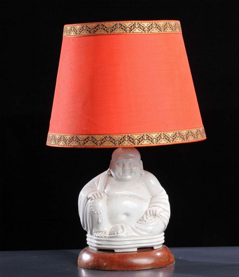 Abat-jour con Buddha in porcellana bianca  - Auction OnLine Auction 02-2012 - Cambi Casa d'Aste