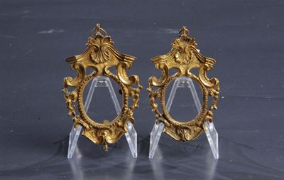 Coppia di Piccole Cornici in Bronzo Dorato, Roma 1720 Circa
