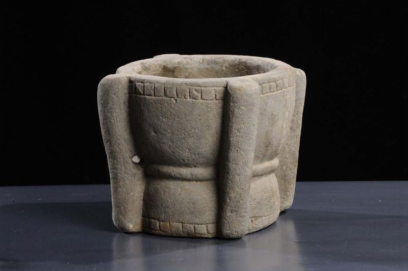 Mortaio in pietra  - Asta Antiquariato e Dipinti Antichi - Cambi Casa d'Aste