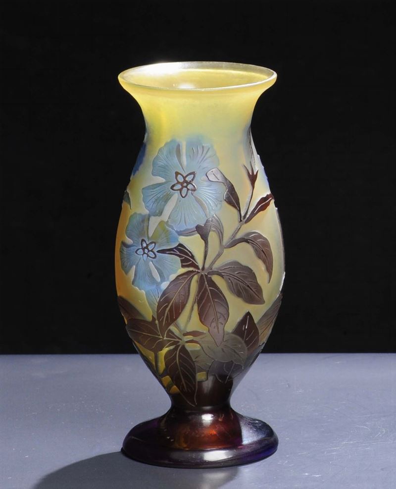 Emile GallŽ (1846-1904) - NancyVaso in vetro giallo  - Asta Arti Decorative del XX secolo e Design - Cambi Casa d'Aste
