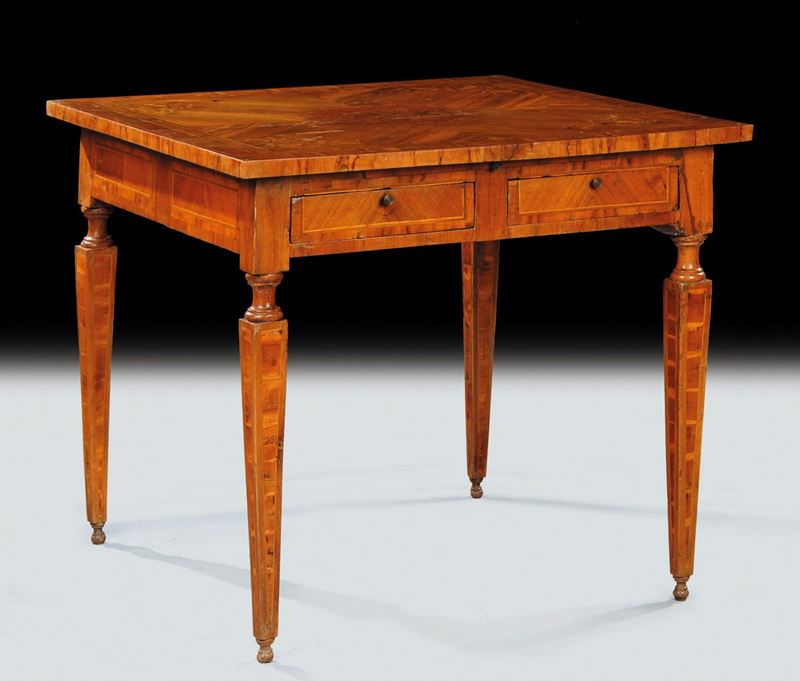 Tavolo da gioco Luigi XVI lastronato in noce, fine XVIII secolo  - Auction Furnitures, Paintings and Works of Art - Cambi Casa d'Aste